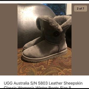 UGG Australia S/N 5803 Leather Sheepskin